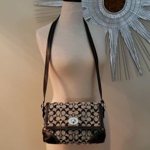 AUTHENTIC COACH PURSE BLACK AND GREY